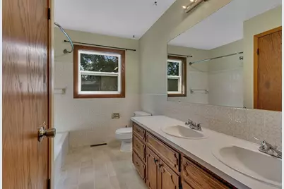 1509 10th Street SE, Willmar, MN 56201 - Photo 11