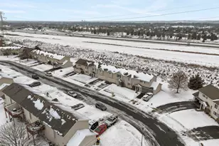 2039 Brittany Ct, Shakopee, MN 55379 - Photo 39