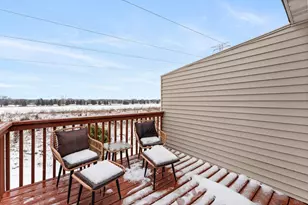 2039 Brittany Ct, Shakopee, MN 55379 - Photo 23
