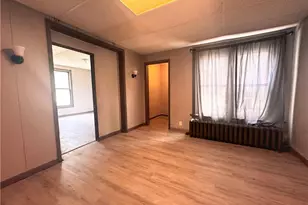 404 Main St, Austin, MN 55912 - Photo 5