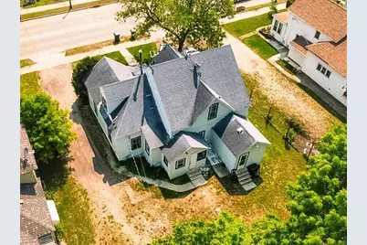 404 Main Street, Austin, MN 55912 - Photo 1