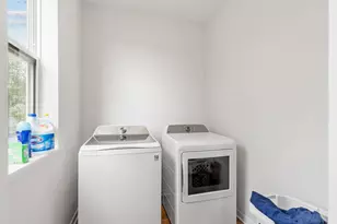 8612 Kenyon Ct NE, Blaine, MN 55434 - Photo 23