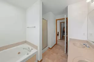 6760 158th St W, Apple Valley, MN 55124 - Photo 19