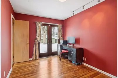 9642 Columbus Avenue S, Bloomington, MN 55420 - Photo 25