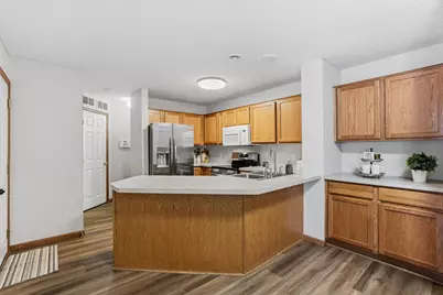 2453 Yellowstone Drive #114, Hastings, MN 55033 - Photo 7