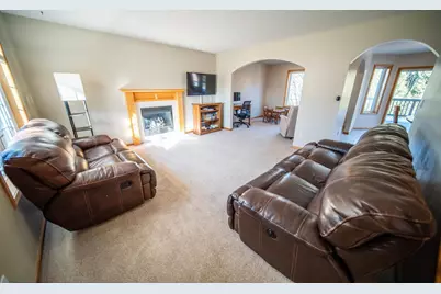 5259 Florence Dr NW, Rochester, MN 55901 - Photo 3