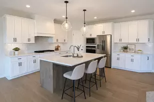 18520 Ixonia Ave, Lakeville, MN 55044 - Photo 5