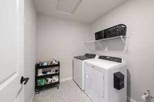 10318 McGregor Blvd, Woodbury, MN 55129 - Photo 37