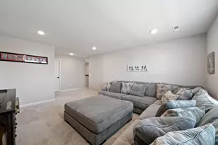 10318 McGregor Blvd, Woodbury, MN 55129 - Photo 33