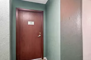 4207 Lakeside Ave N, Brooklyn Center, MN 55429 - Photo 17