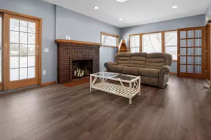 1048 45th St W, Northfield, MN 55057 - Photo 9