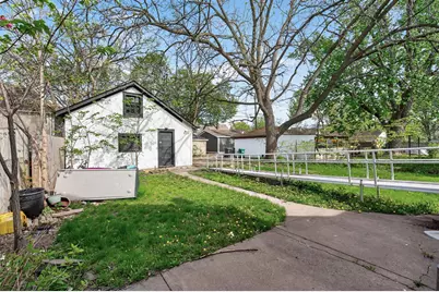 4126 Dupont Avenue N, Minneapolis, MN 55412 - Photo 27