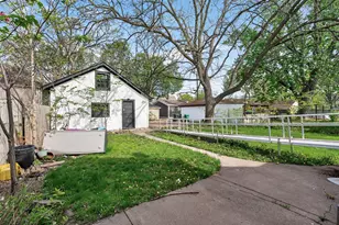 4126 Dupont Ave N, Minneapolis, MN 55412 - Photo 27