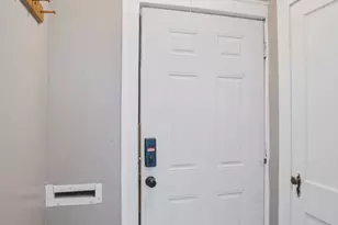 1022 Oliver Ave N, Minneapolis, MN 55411 - Photo 3