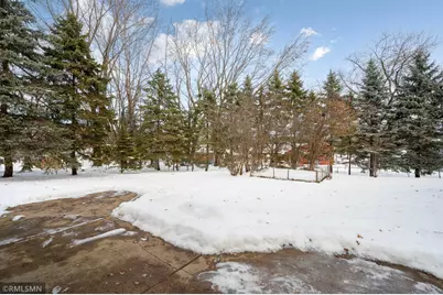 15740 Harmony Way, Apple Valley, MN 55124 - Photo 27