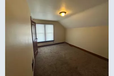 905 9th Avenue SW, Austin, MN 55912 - Photo 7