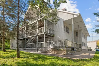 1053 Cromwell Avenue, Saint Paul, MN 55114 - Photo 1