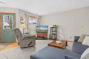 1109 Primrose Ln, Waconia, MN 55387 - Photo 3