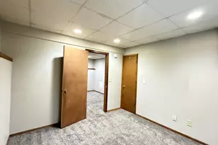 1548 7th St E, Saint Paul, MN 55106 - Photo 17