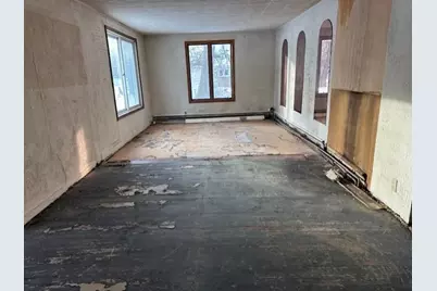 306 Maple Street, Lyle, MN 55953 - Photo 3