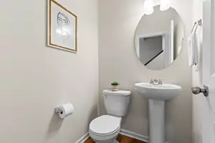 732 Wildflower Ln, Chanhassen, MN 55317 - Photo 5