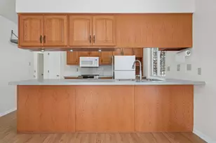 2120 Aquila Ave N, Golden Valley, MN 55427 - Photo 13