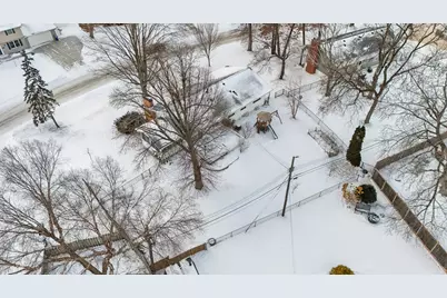 2120 Aquila Avenue N, Golden Valley, MN 55427 - Photo 33