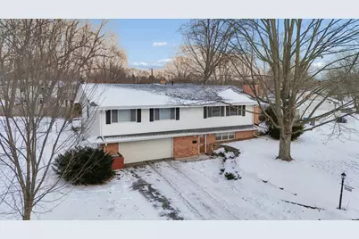 2120 Aquila Avenue N, Golden Valley, MN 55427 - Photo 3