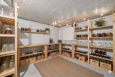 2120 Aquila Avenue N, Golden Valley, MN 55427 - Photo 31