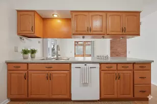 2120 Aquila Ave N, Golden Valley, MN 55427 - Photo 11