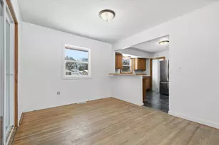 6631 Elmwood Dr, Rockford, MN 55373 - Photo 7