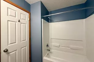 4963 Emmit Dr N, Hugo, MN 55038 - Photo 21