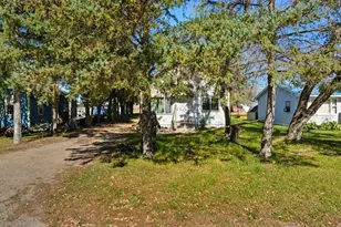 212 1st St SE, Sebeka, MN 56477 - Photo 7