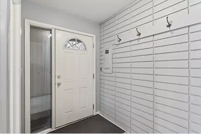 3527 37th Avenue NE, Saint Paul, MN 55421 - Photo 3