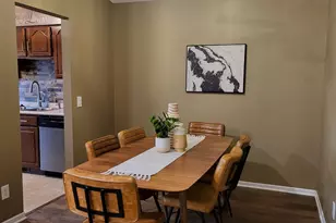 3737 Gershwin Ln N, Oakdale, MN 55128 - Photo 5