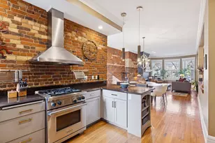 672 Summit Ave, Saint Paul, MN 55105 - Photo 23