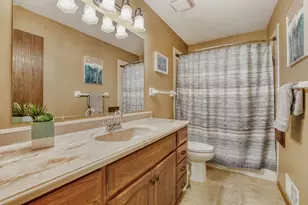 10391 Greyfield Ct, Eden Prairie, MN 55347 - Photo 11