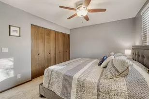 10391 Greyfield Ct, Eden Prairie, MN 55347 - Photo 9