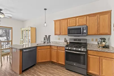 6474 15th Street Place N, Oakdale, MN 55128 - Photo 11