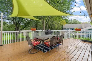 6871 Chaparral Ln, Chanhassen, MN 55317 - Photo 11