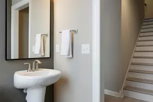 906 Woodlawn Ave, Saint Paul, MN 55116 - Photo 19