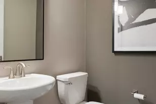 906 Woodlawn Ave, Saint Paul, MN 55116 - Photo 11