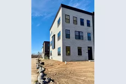 909 Mount Curve Boulevard #I, Saint Paul, MN 55116 - Photo 3