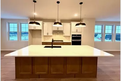 909 Mount Curve Boulevard #I, Saint Paul, MN 55116 - Photo 5