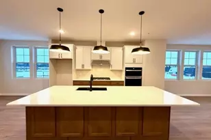 909 Mount Curve Blvd, Saint Paul, MN 55116 - Photo 5