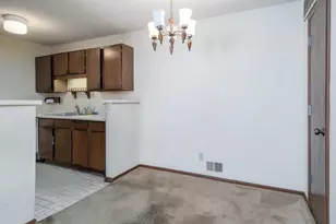 1704 Pleasant St, Saint Paul, MN 55113 - Photo 11