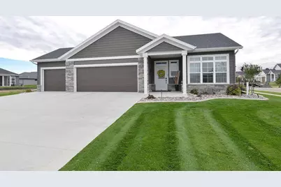 4078 49th Avenue S, Fargo, ND 58104 - Photo 1