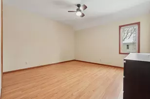 202 W Warren St, Roberts, WI 54023 - Photo 11