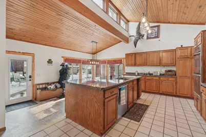 202 W Warren Street, Roberts, WI 54023 - Photo 3