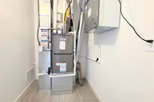 4747 Airlake Dr, Woodbury, MN 55129 - Photo 13